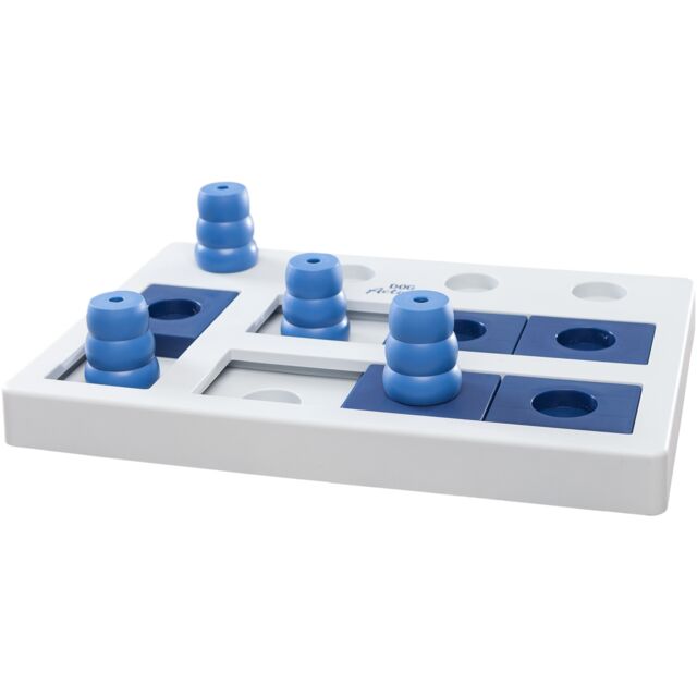 Trixie chess strategy game