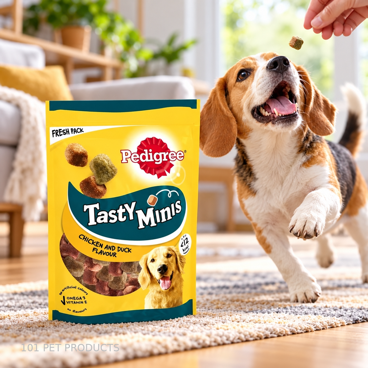 Pedigree Tasty Bites Chicken & Duck Adult Dog Treats – 130 g lifestyle image