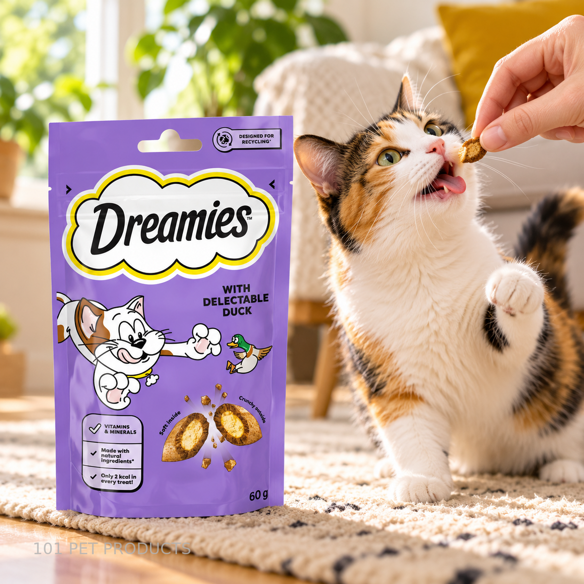 Dreamies Cat Treats – Duck Single lifestyle image