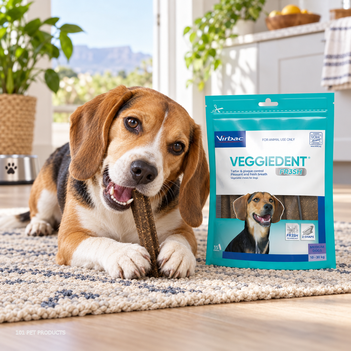 Virbac C.E.T. VeggieDent FR3SH Chews Medium (15 Pack) lifestyle image